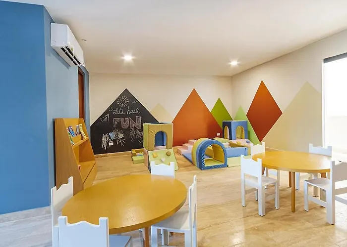 1br At Paramar Viva By The Spot *