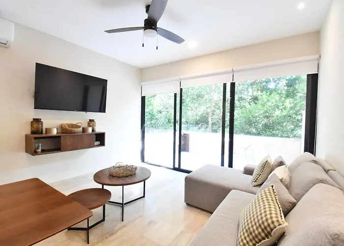 1br At Paramar Viva By The Spot *